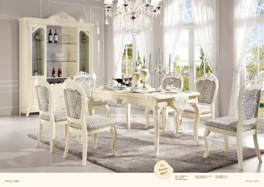 Classic dinning room set