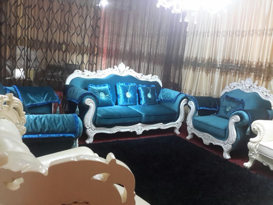 Classic sofa living room set