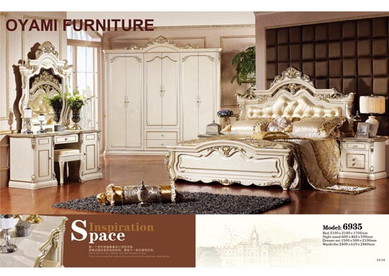 Classic Bedroom furniture set