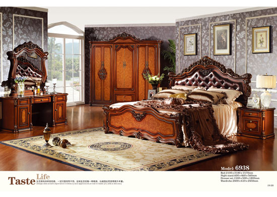 Classic Bedroom furniture set